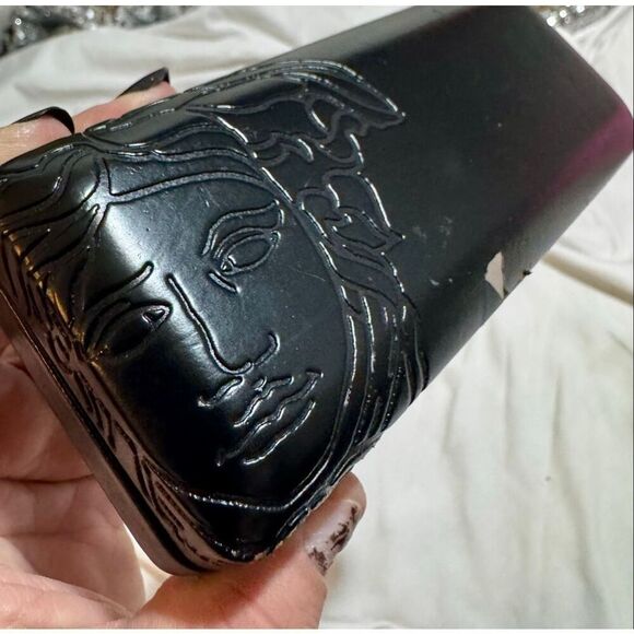 VERSACE vintage Medusa head oversized sunglasses mod-4232 black gold y2k main image 10